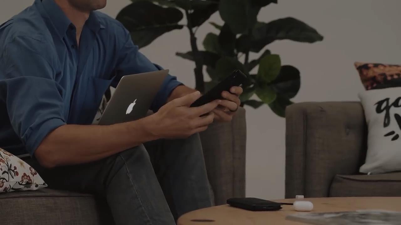 无线智能家居充电宝产品视频展示