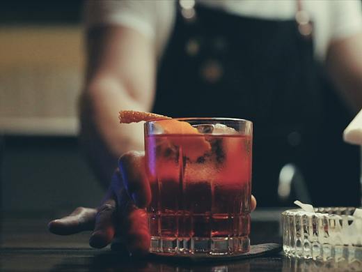 negroni,你才不是一个没有故事的女同学
