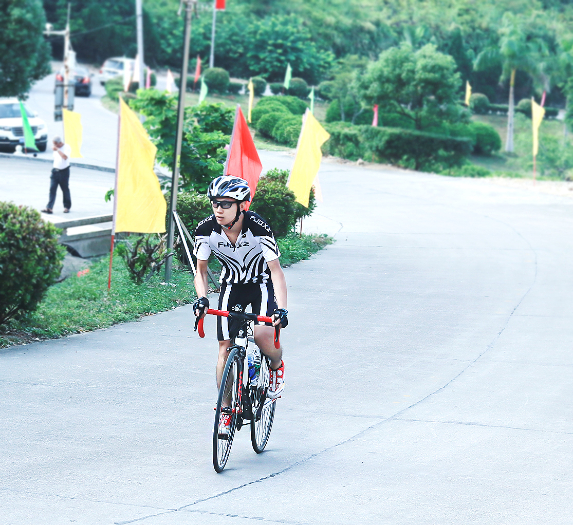 随拍骑行（图ZOTMyMjU2OTI=） - 其他摄影 - 站酷设计师黄黄黄志杰原创素材 - 站酷ZCOOL