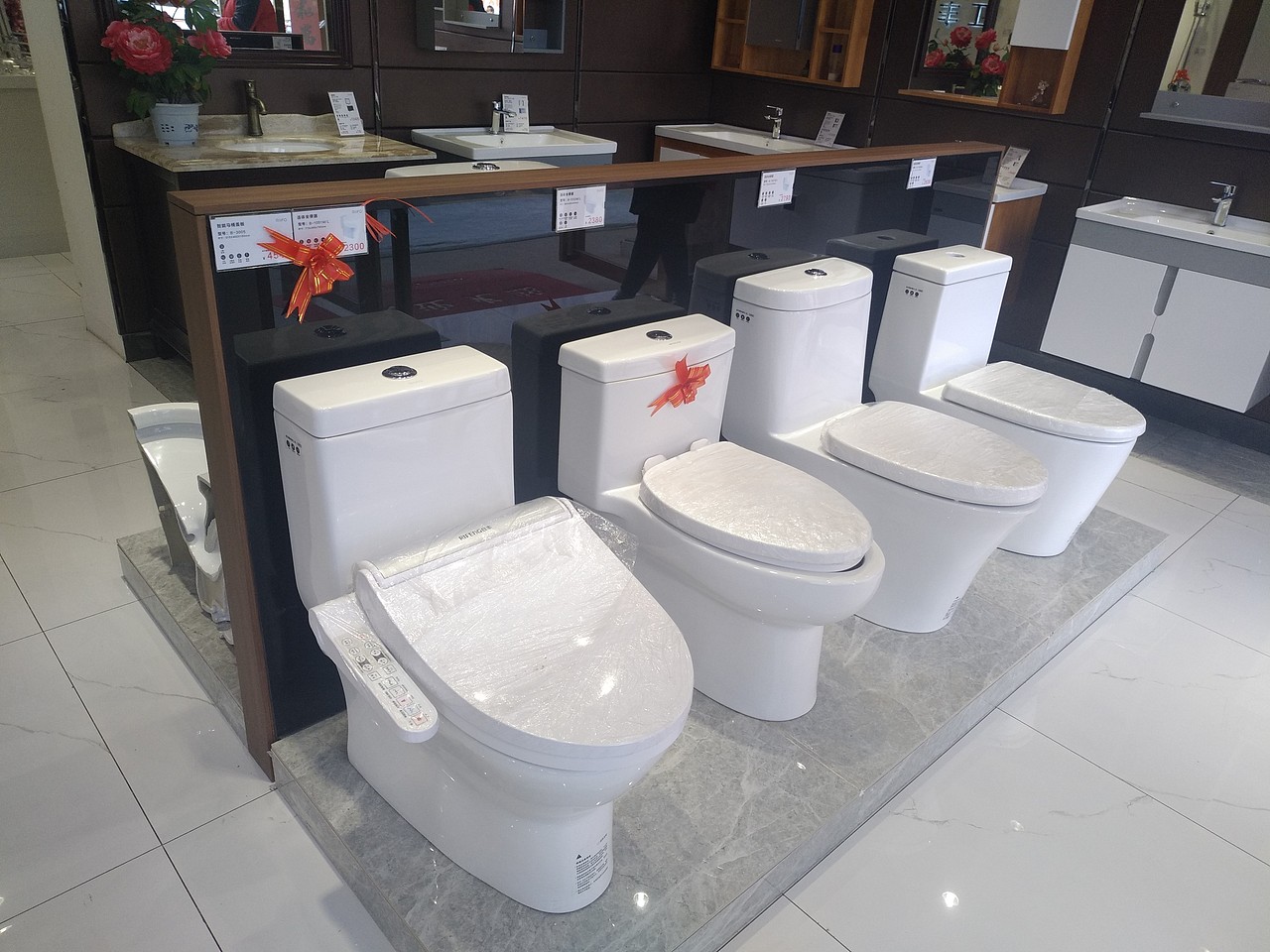 日丰卫浴专卖店展示 卫浴门店摄影精选（图ZMTc3NzQ3Mzky） - 环境/建筑摄影 - 站酷设计师日丰卫浴YY原创素材 - 站酷ZCOOL