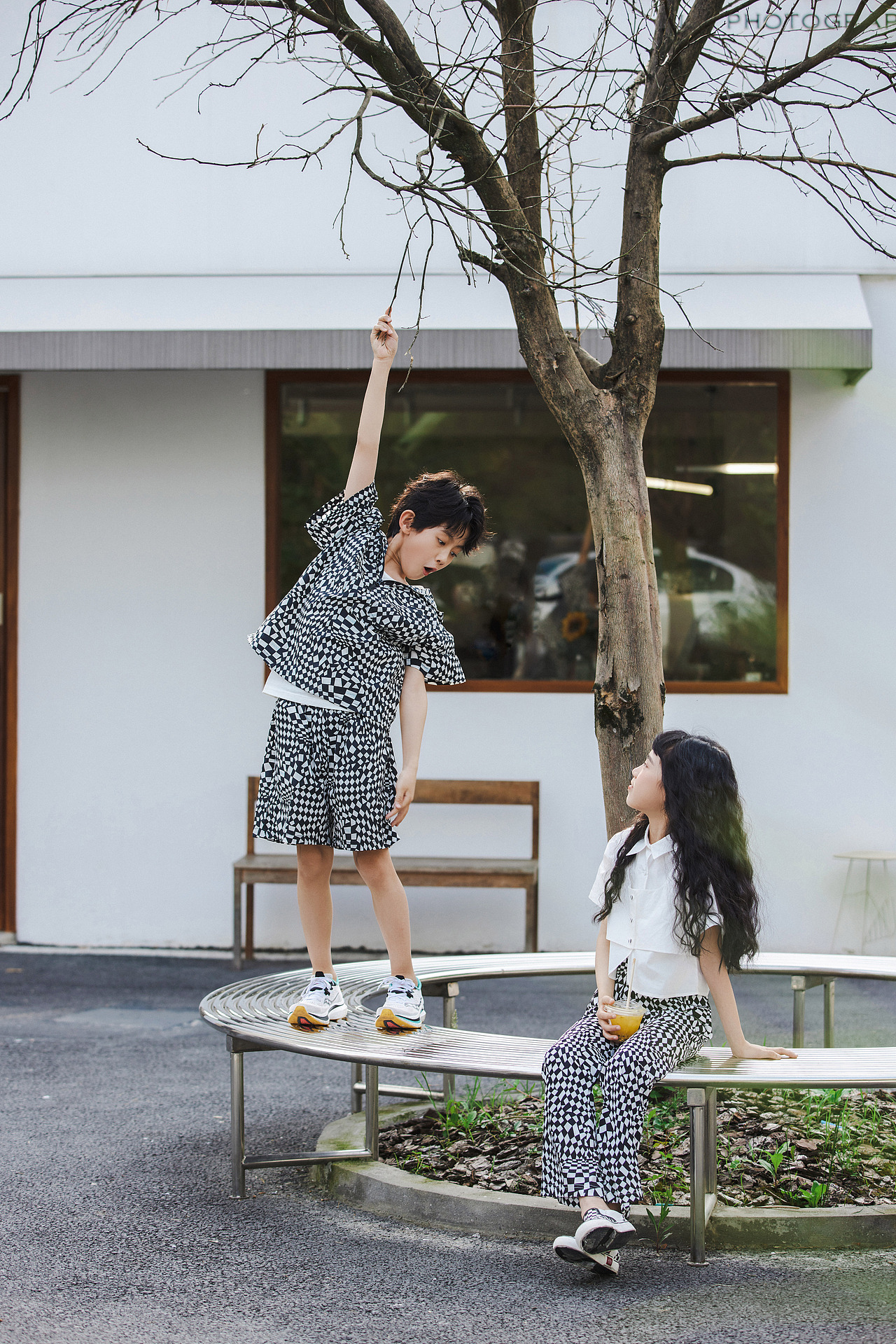 小演员 “闹闹”与“维尼”