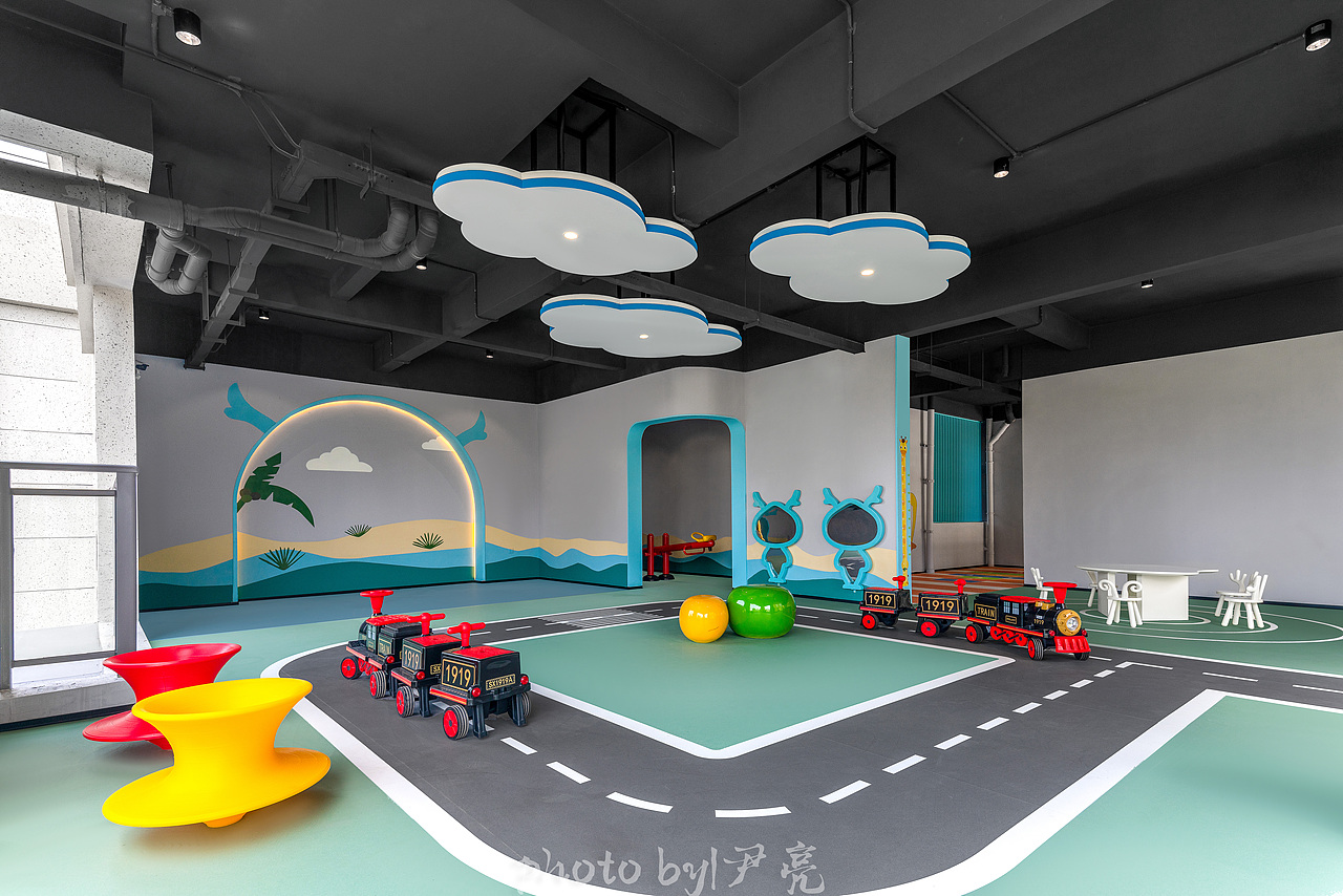 龙湖地产架空层项目（图ZMzA2MDExOTQ0） - 环境/建筑摄影 - 站酷设计师空间摄影师尹亮原创素材 - 站酷ZCOOL