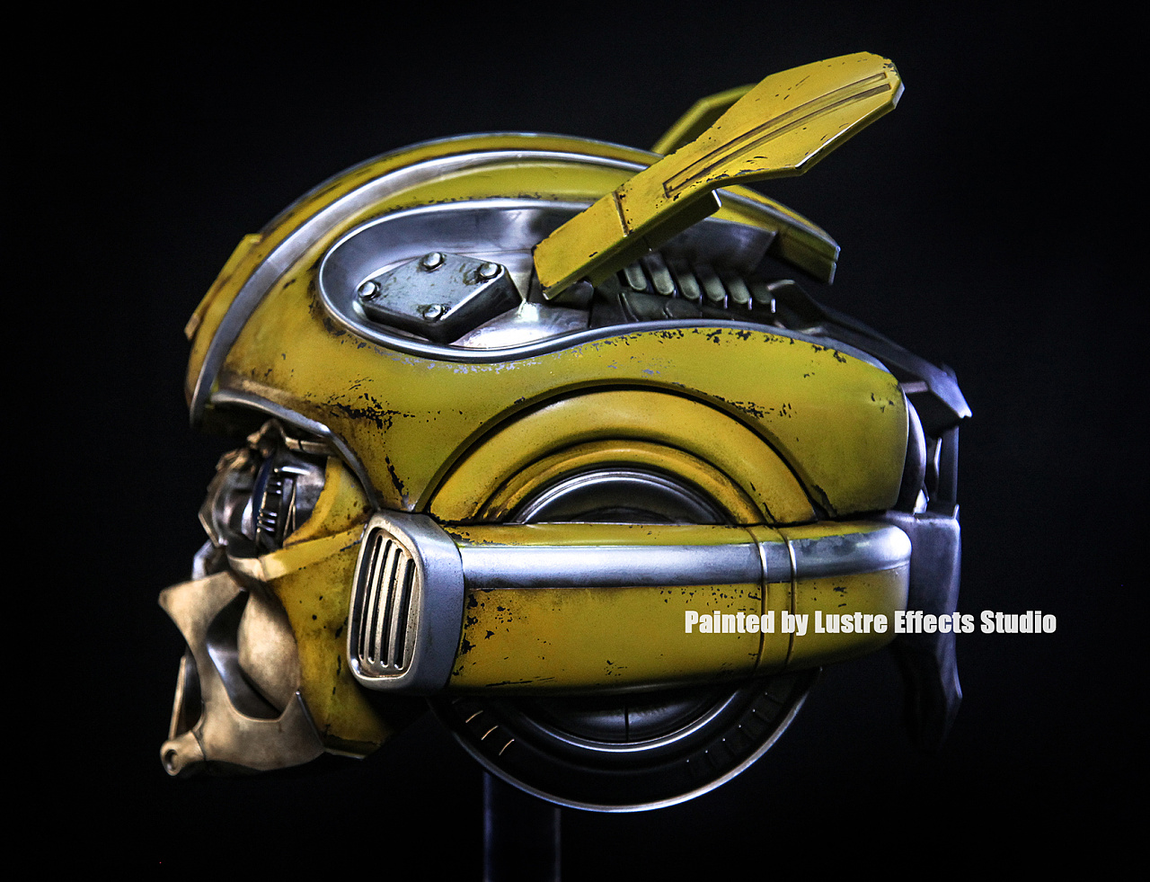 孩之宝电影版变形金刚大黄蜂bumblebee头盔升级涂装