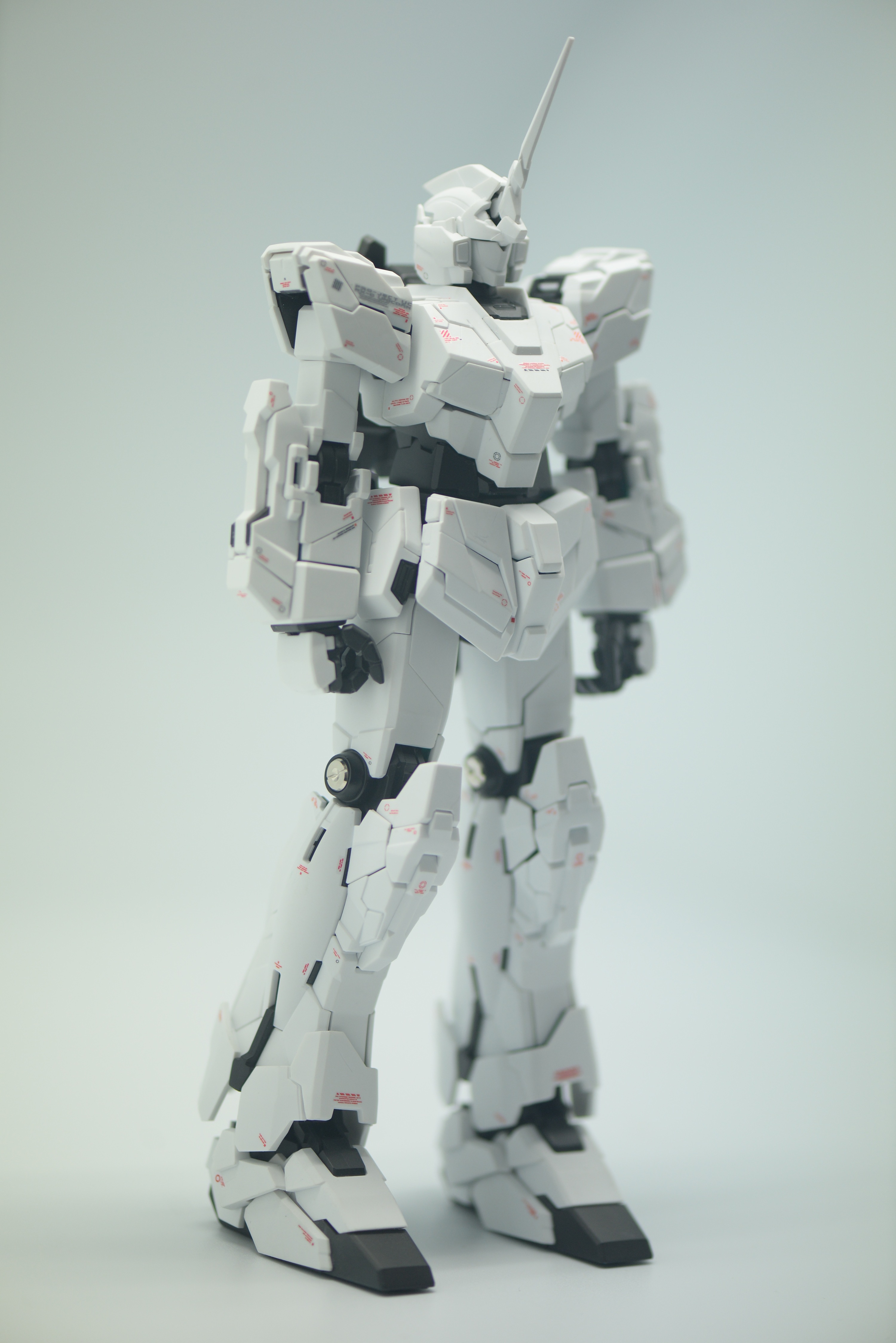 mg全装独角兽机体