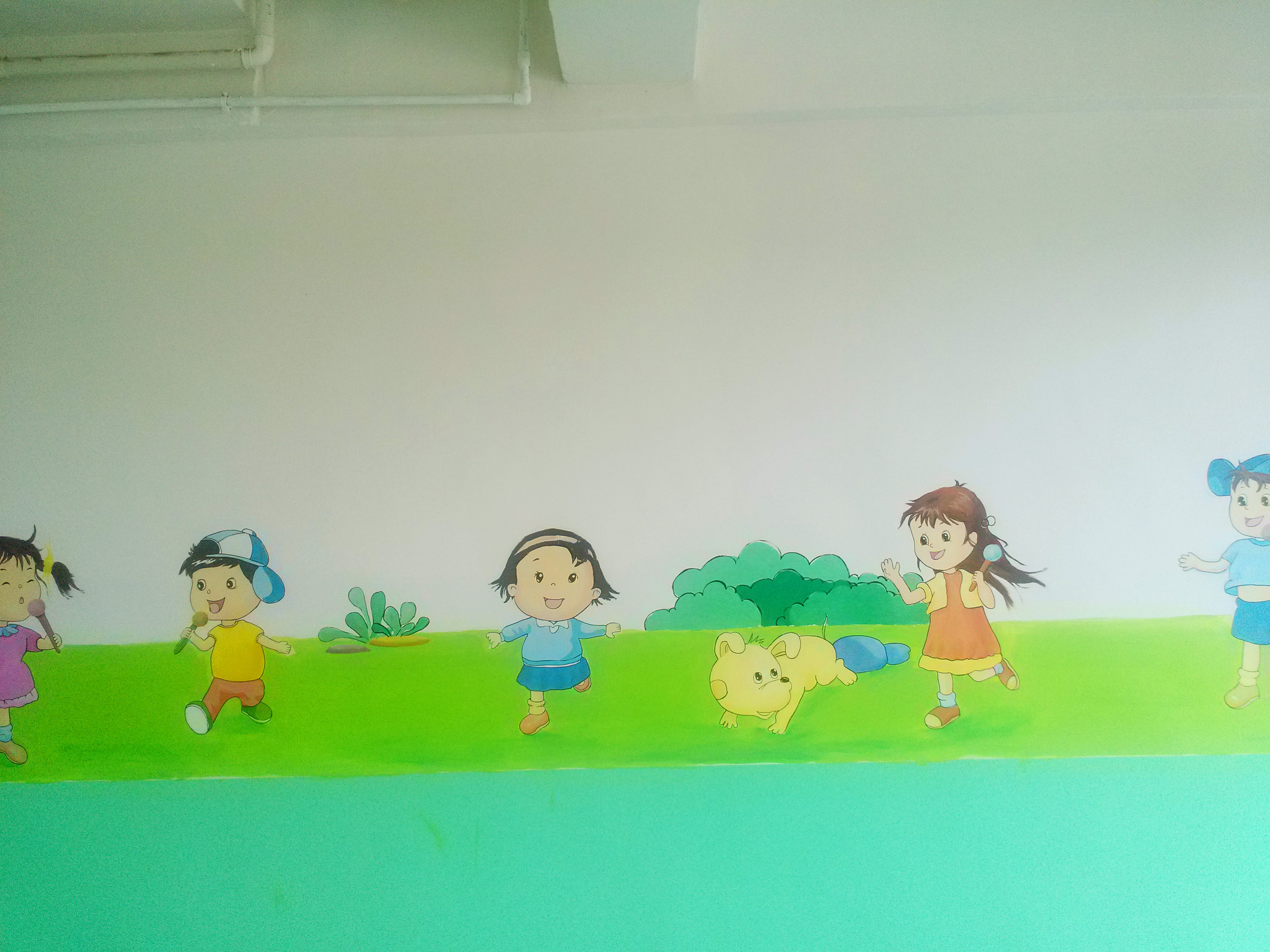 儿童友好墙绘图片