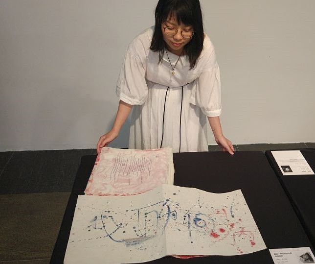 我们为何生病 | 毕业作品（GAFA BA degree show 2018)（图ZMjU1Nzc3NDMy） - 绘画 - 站酷设计师虾球大魔王原创素材 - 站酷ZCOOL