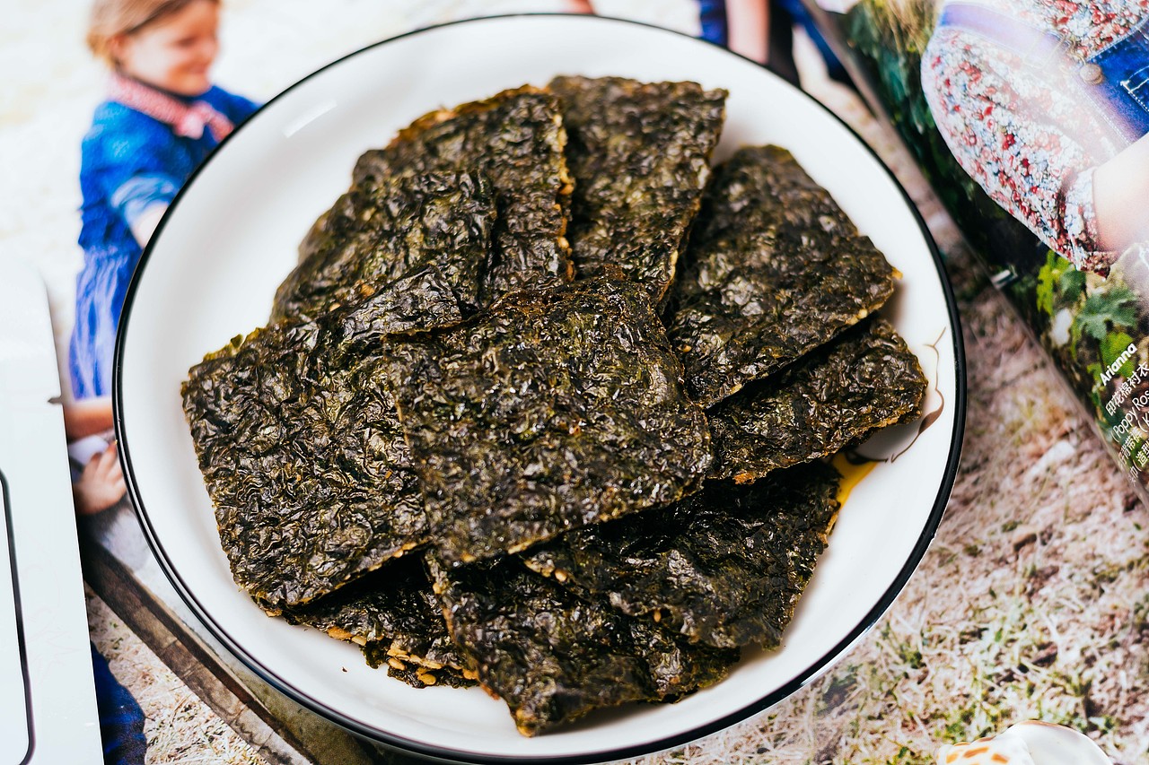 夹心海苔（图ZMTk3NDA0NTg0） - 产品摄影 - 站酷设计师有间图片社原创素材 - 站酷ZCOOL