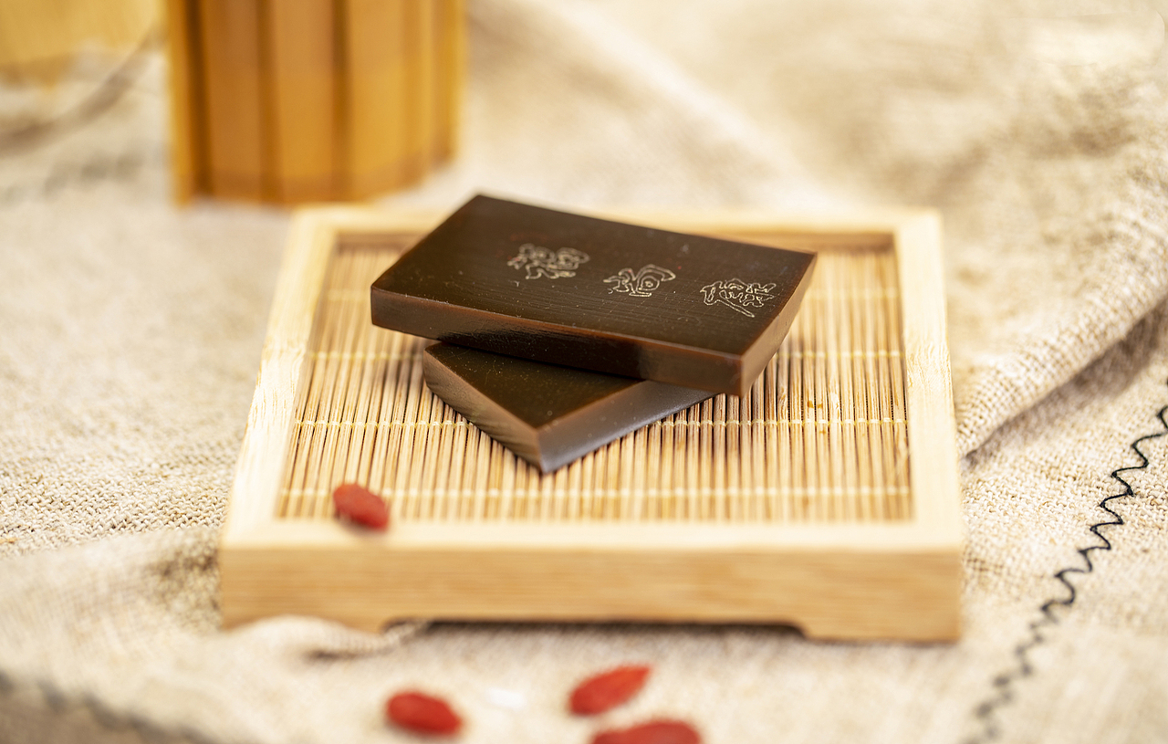 阿胶糕片（图ZMjIwMTI1ODQ0） - 产品摄影 - 站酷设计师你我莫逆之交原创素材 - 站酷ZCOOL