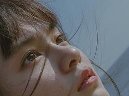 我们的眼睛是可以装下大海的