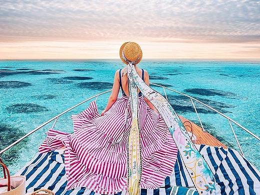 旅游海报作品集（个人主页-ZMzA5OTg2MjA=） - 海报 - 站酷设计师河小狸原创素材 - 站酷ZCOOL