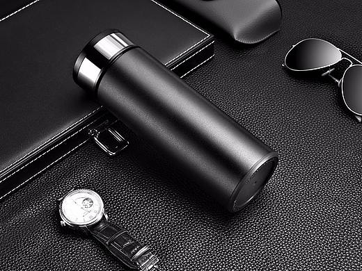 保溫杯（個(gè)人主頁(yè)-ZMjc5NzA5ODA=） - 產(chǎn)品攝影 - 站酷設(shè)計(jì)師義烏暴圖傳媒原創(chuàng)素材 - 站酷ZCOOL