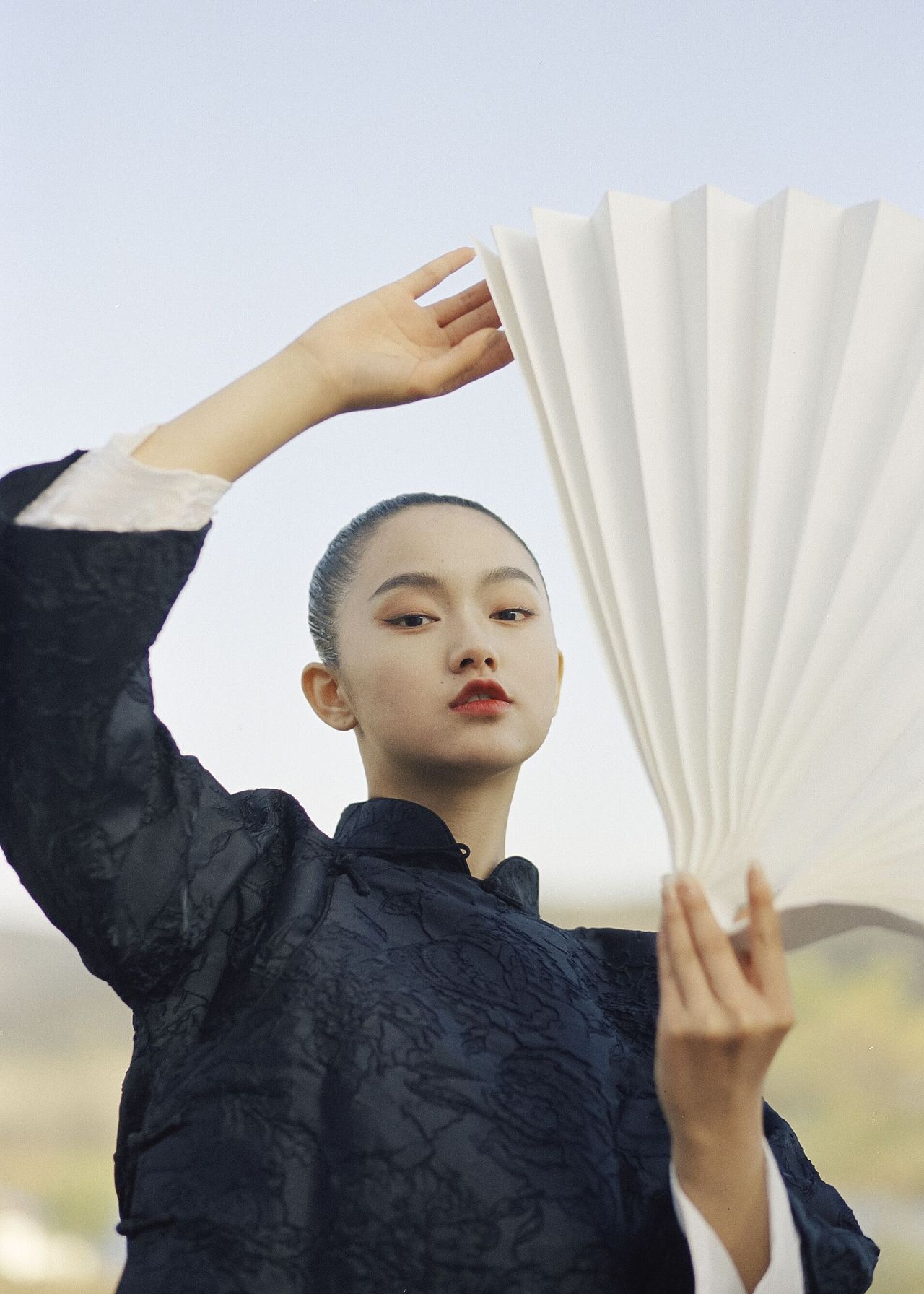 见山（图ZMjMyMjI2OTcy） - 人像摄影 - 站酷设计师野犬七原创素材 - 站酷ZCOOL