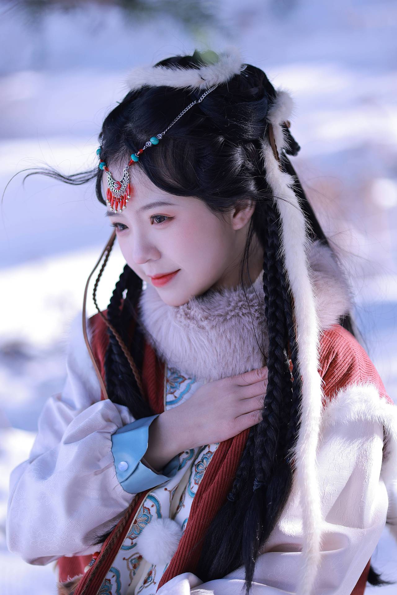 雪地里的西周九公主（图ZMjg1MTAxMDgw） - 人像摄影 - 站酷设计师猫南北睡不醒原创素材 - 站酷ZCOOL