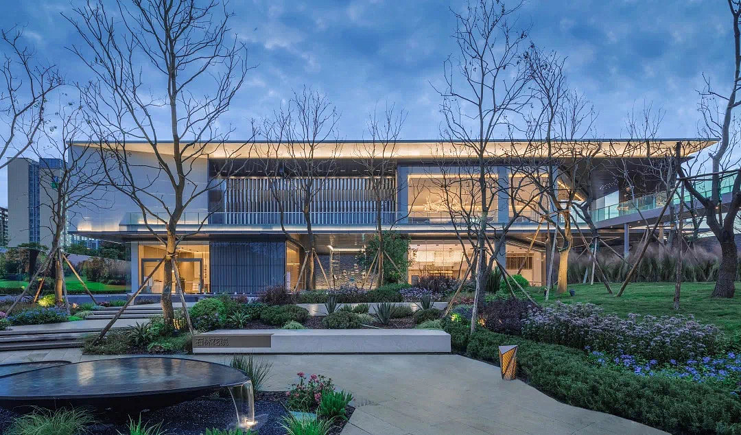 朗生案例|「奥园 •锦官芳华」简洁纯粹中的几何美感