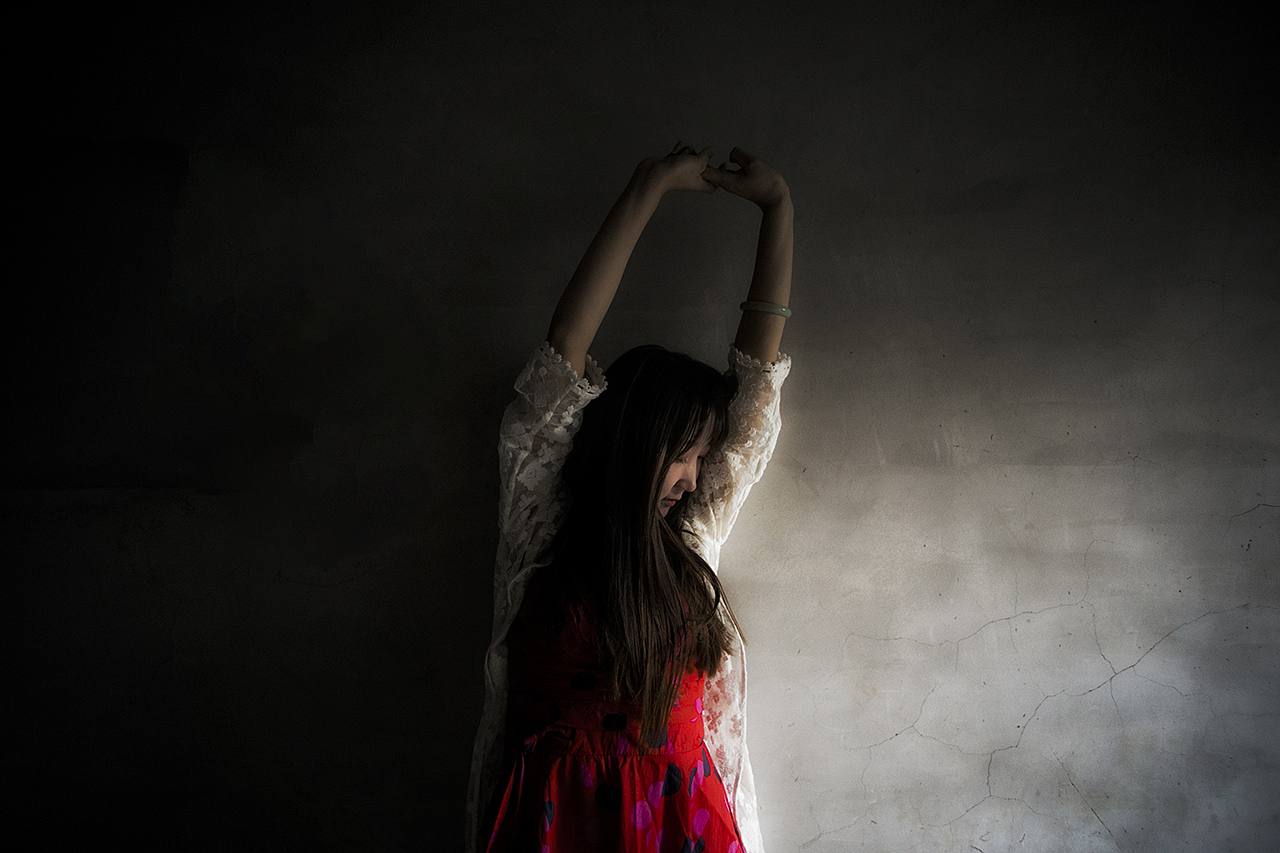 爱上摄影（图ZMTMwNTk1ODUy） - 人像摄影 - 站酷设计师杨二宝那么萌原创素材 - 站酷ZCOOL