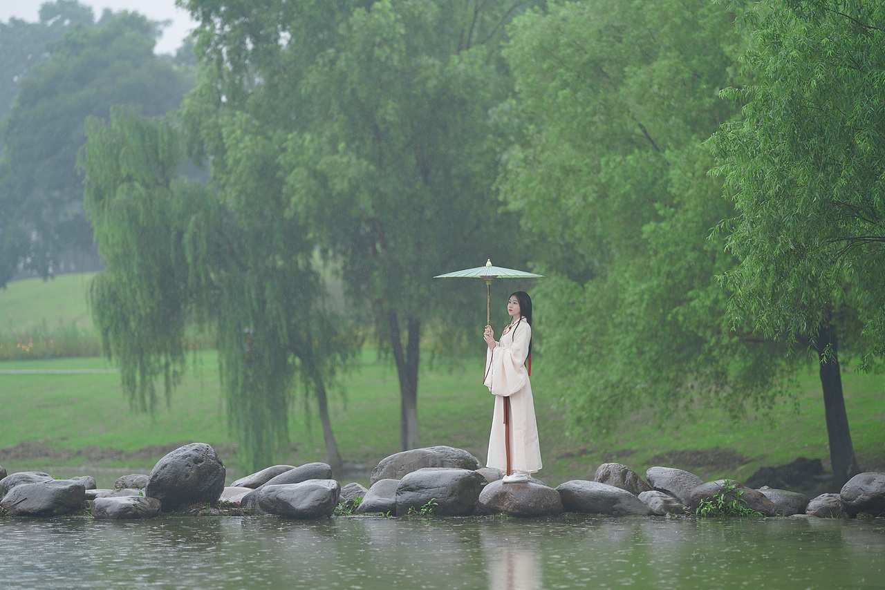 蒹葭（图ZMjIyMTcwMjY0） - 人像摄影 - 站酷设计师弄凉原创素材 - 站酷ZCOOL