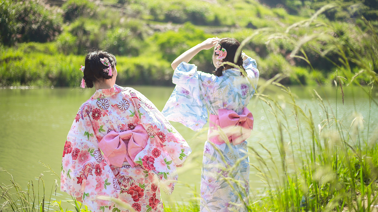 《夏野》(少女、双子写真)