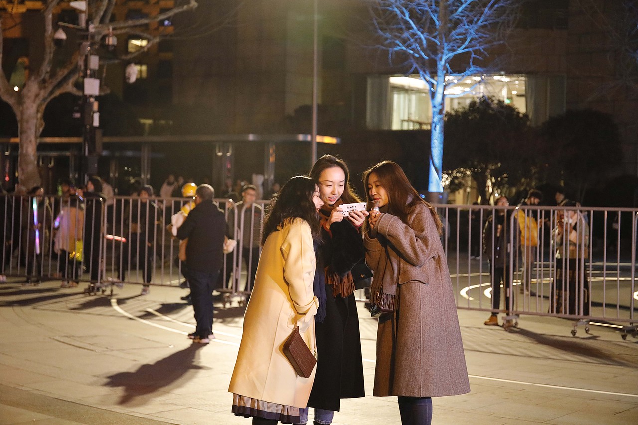 2020新年元旦西湖街拍