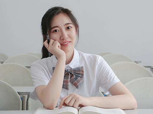 青春女生清新校园制服摄影