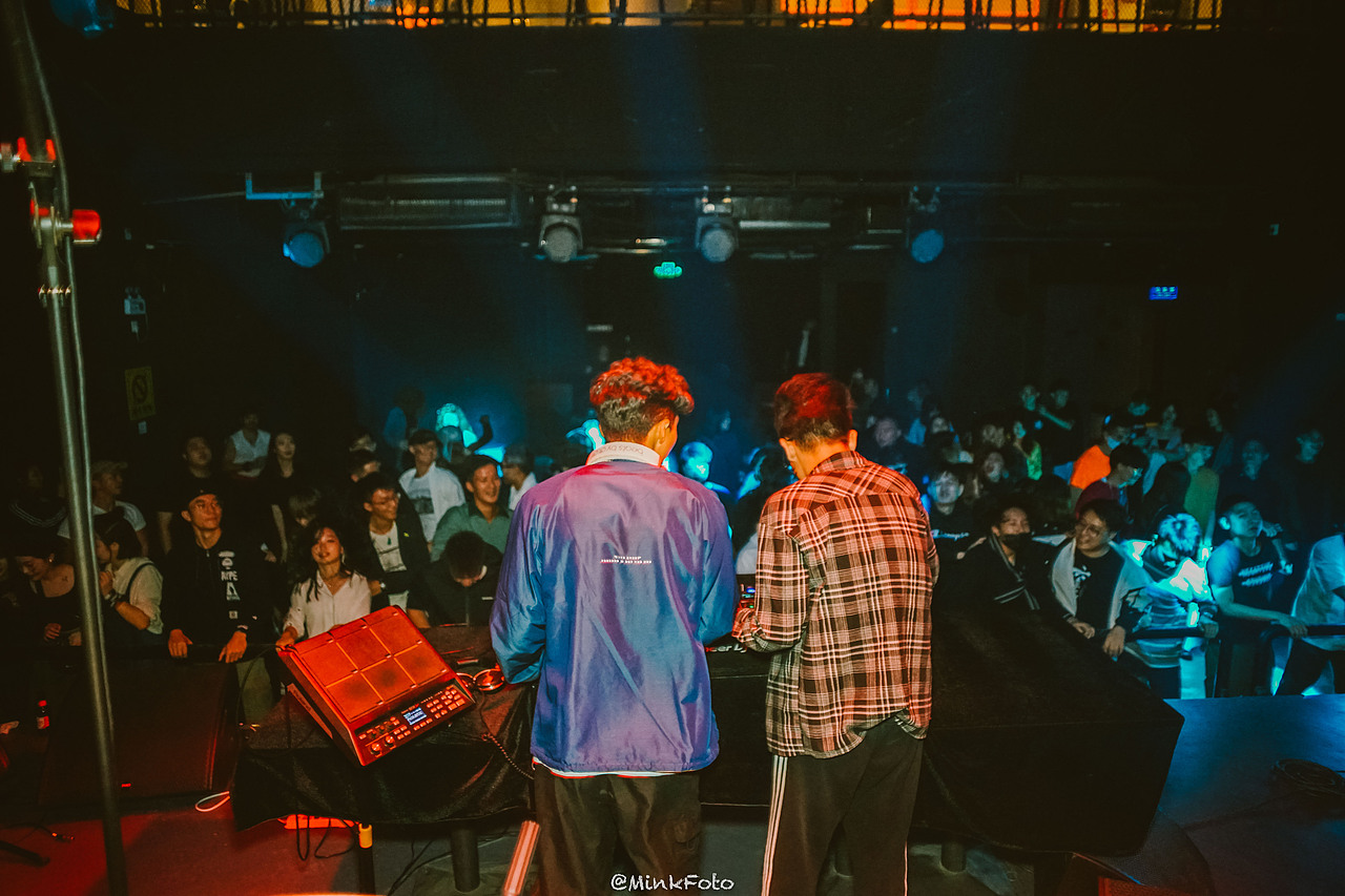 Stories Bass | 万圣派对 IN MAO LIVEHOUSE XIAMEN（图ZMTMzMjY0MzA0） - 人文/纪实摄影 - 站酷设计师Mink912原创素材 - 站酷ZCOOL