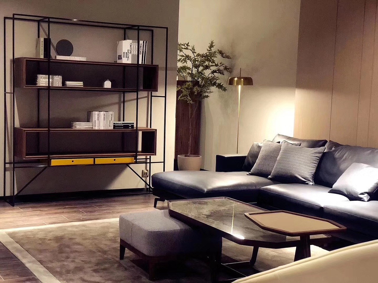 书架华意空间mdn