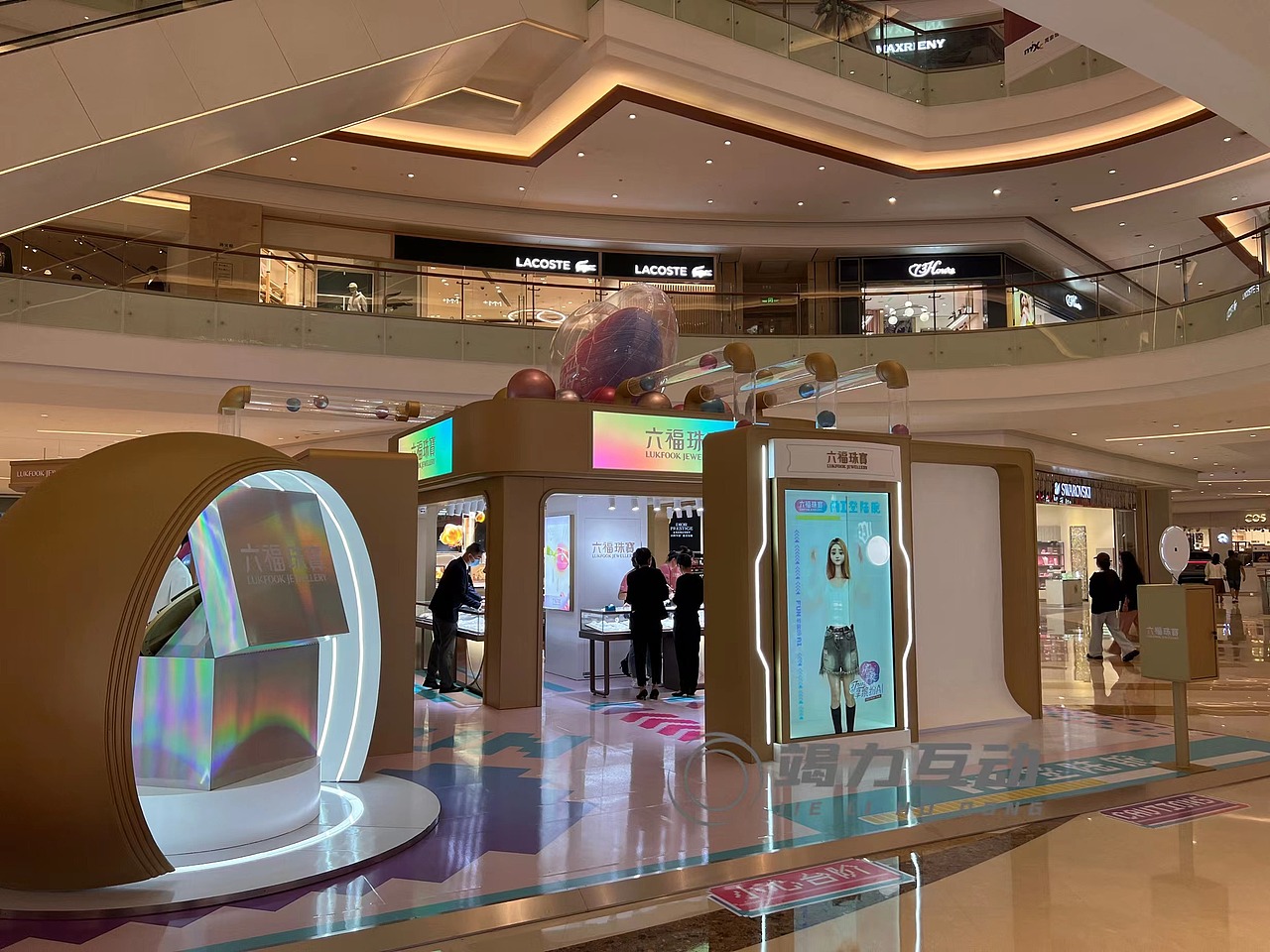 【AI全息舱体验】线下活动的新亮点（图ZMzUwNzEwMDIw） - 产品摄影 - 站酷设计师超前互动拍照装置原创素材 - 站酷ZCOOL