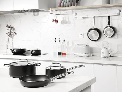 House lee & 歸禾器 品牌形象升級(jí)（個(gè)人主頁(yè)-ZNDAxMTc0MjA=） - 產(chǎn)品攝影 - 站酷設(shè)計(jì)師張富商業(yè)攝影設(shè)計(jì)原創(chuàng)素材 - 站酷ZCOOL