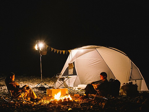 露营|篝火|溪边|生活的小惬意