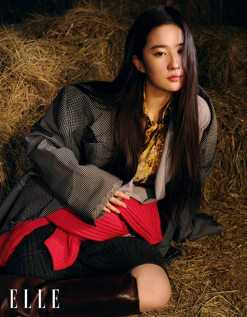ELLE x刘亦菲（图ZMzI0OTQ3MTcy） - 书籍/画册 - 站酷设计师修图师王文强原创素材 - 站酷ZCOOL