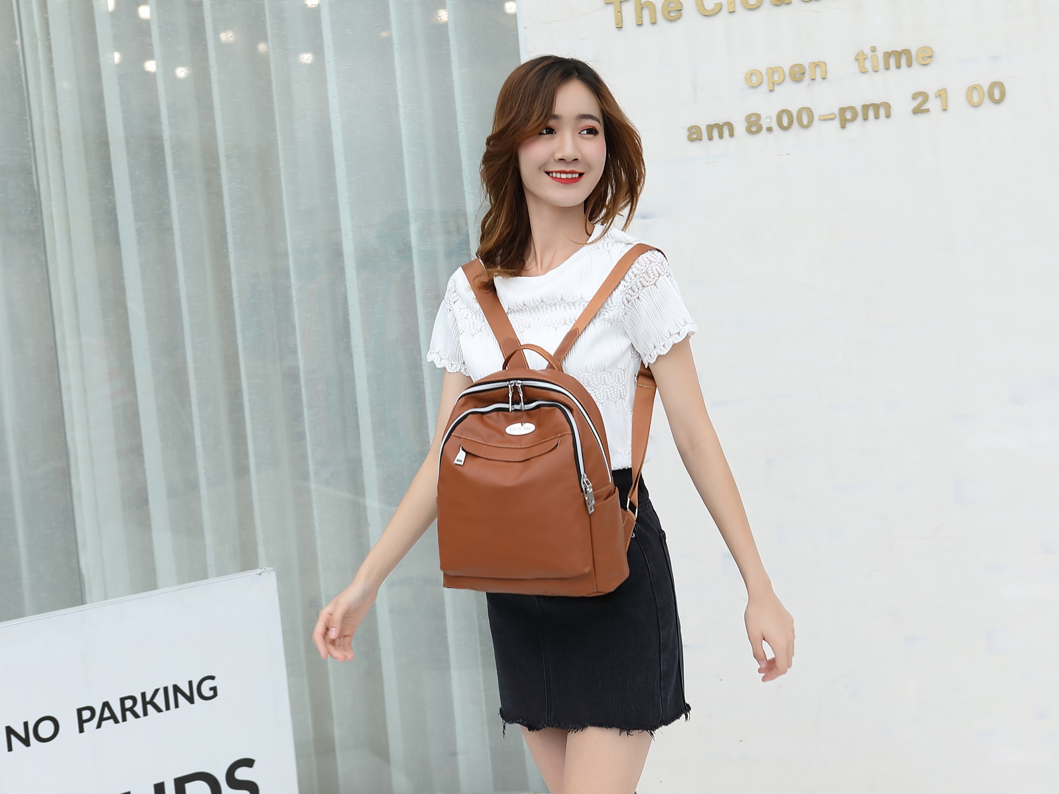 MCM时尚女士双肩包 潮流印花女士双肩包 韩国官网最新款包包 - 七七奢侈品