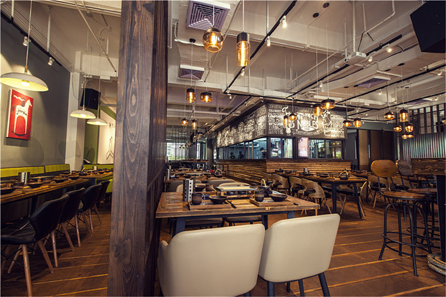 餐饮空间设计珠海900烧烤店空间设计