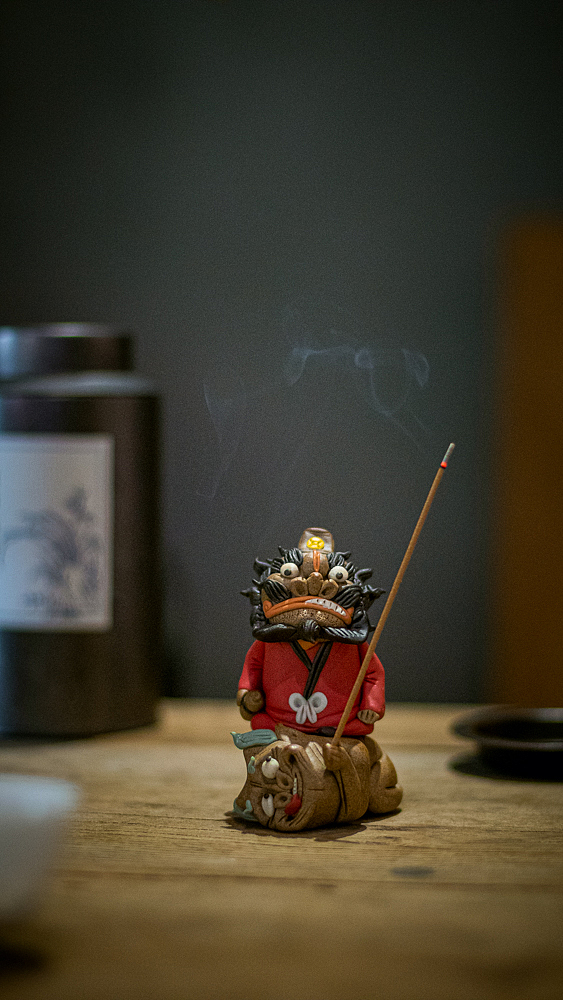 器十二原创手工捏雕钟馗伏魔茶宠香插摆件创意国潮手办