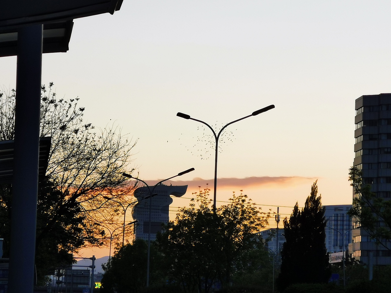 记录:手机镜头里的北京——下班路上