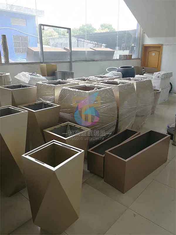 园林景观不锈钢花箱花盆厂家定制