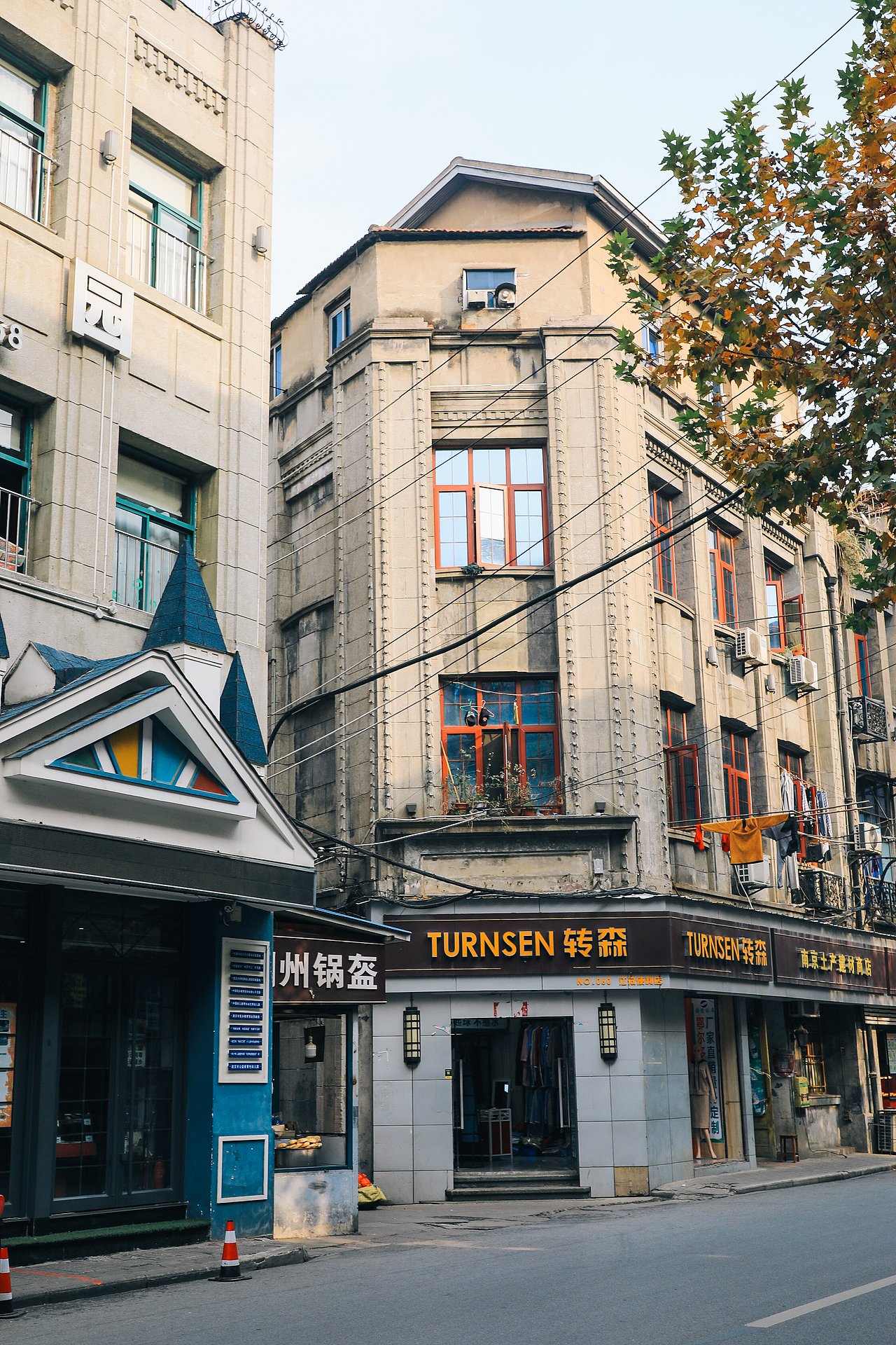 南京路的平凡一天