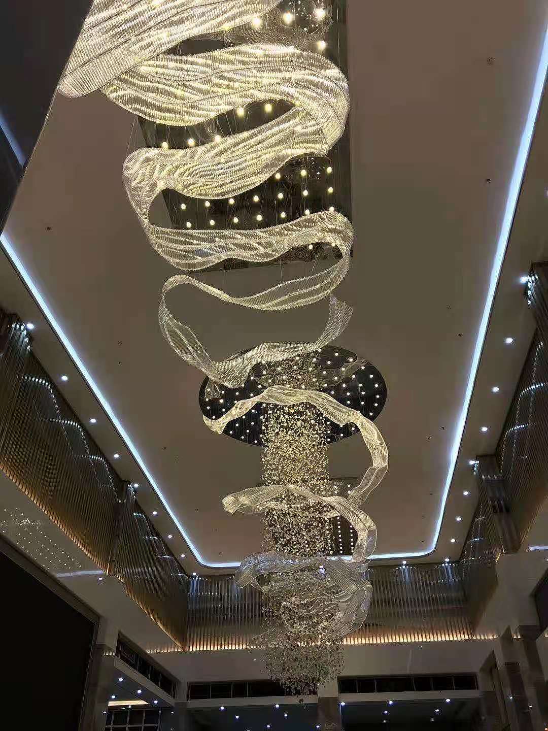 定制酒店宴会厅飘带吊灯（图ZMjgwMzE0NjMy） - 酒店餐饮设计 - 站酷设计师勇蜀黍原创素材 - 站酷ZCOOL