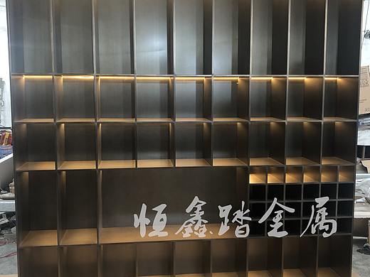 多功能不锈钢展示柜不锈钢置物架在展柜设计中的展示