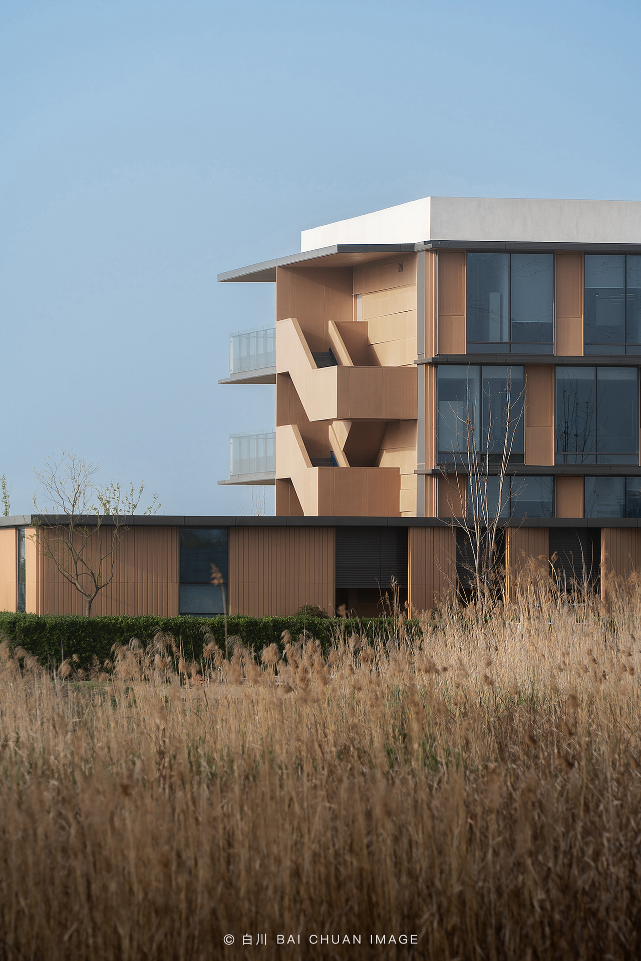 建筑摄影：荆州纪南文投办公楼（图ZMzQ1MjcwNzky） - 环境/建筑摄影 - 站酷设计师白川建筑空间摄影原创素材 - 站酷ZCOOL