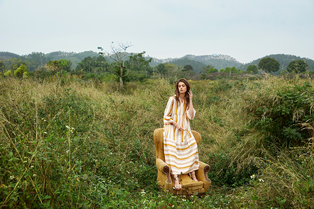 原野（图ZMzM2Nzc1Nzky） - 时尚/艺术摄影 - 站酷设计师摄影师April原创素材 - 站酷ZCOOL