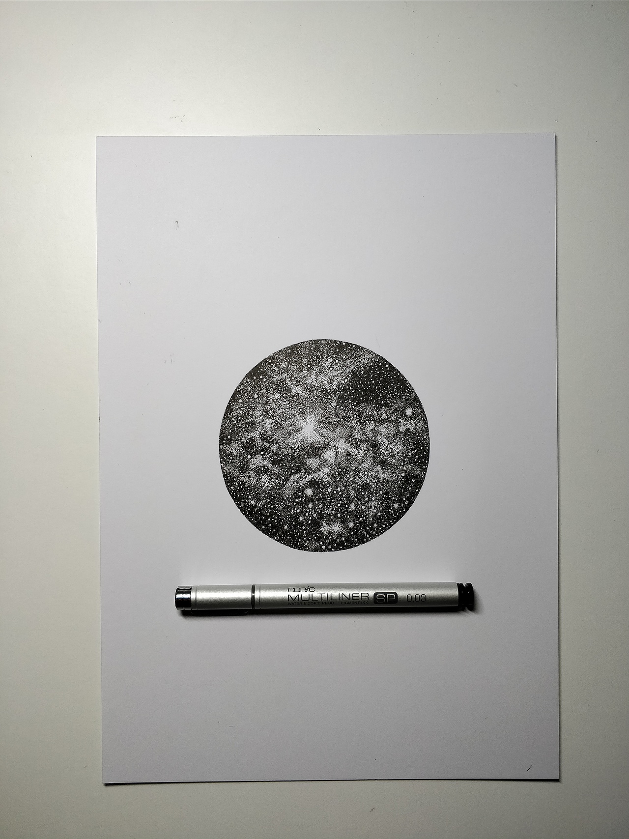 黑白插画练习（图ZOTYwMjcwODg=） - 创作习作 - 站酷设计师杨陶昰昱_ShiYu原创素材 - 站酷ZCOOL