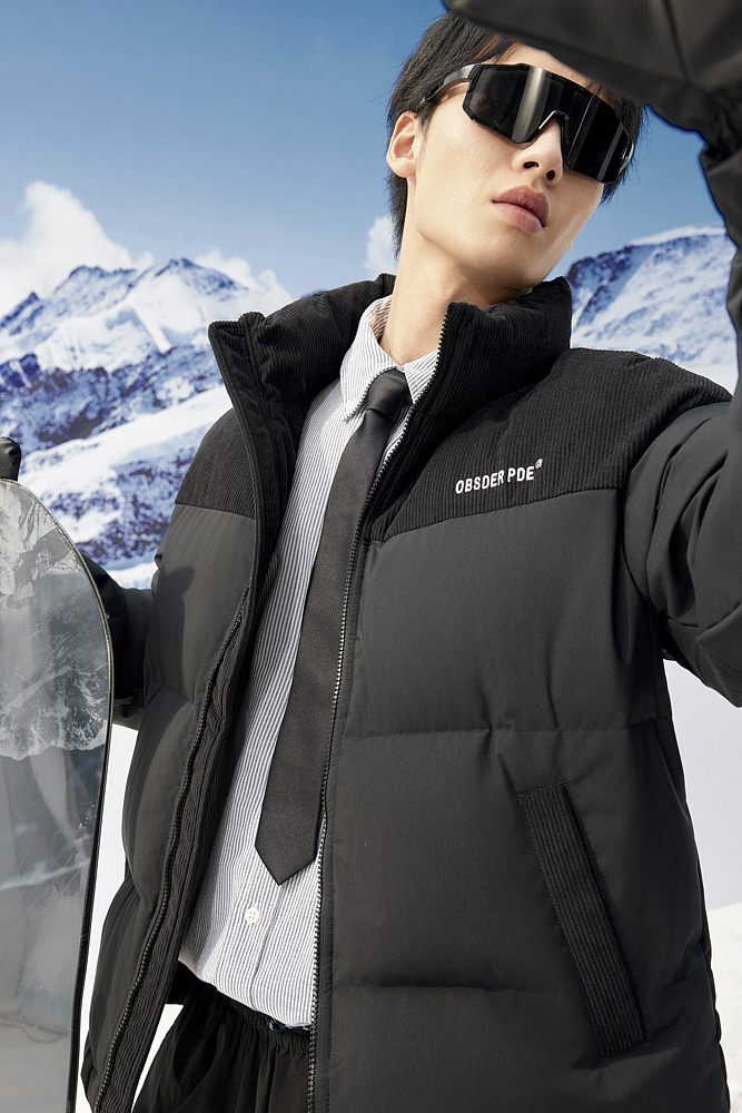 羽绒服拍摄|户外登山（图ZMzczMzkyMjAw） - 产品摄影 - 站酷设计师摄影师StellaTse原创素材 - 站酷ZCOOL