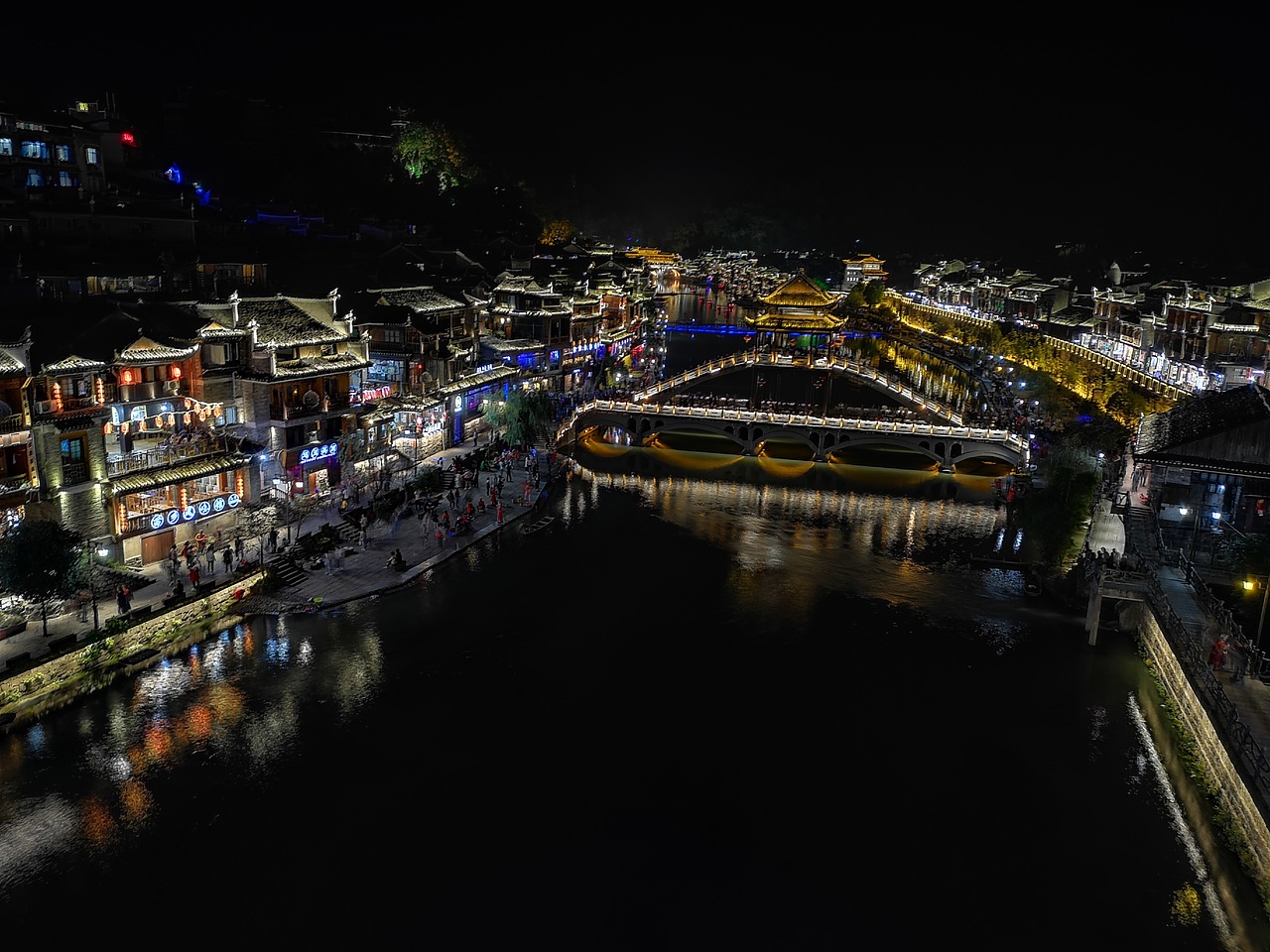 凤凰古城（图ZMTMzMjE0MjQ4） - 风光摄影 - 站酷设计师梦醒时分sr原创素材 - 站酷ZCOOL