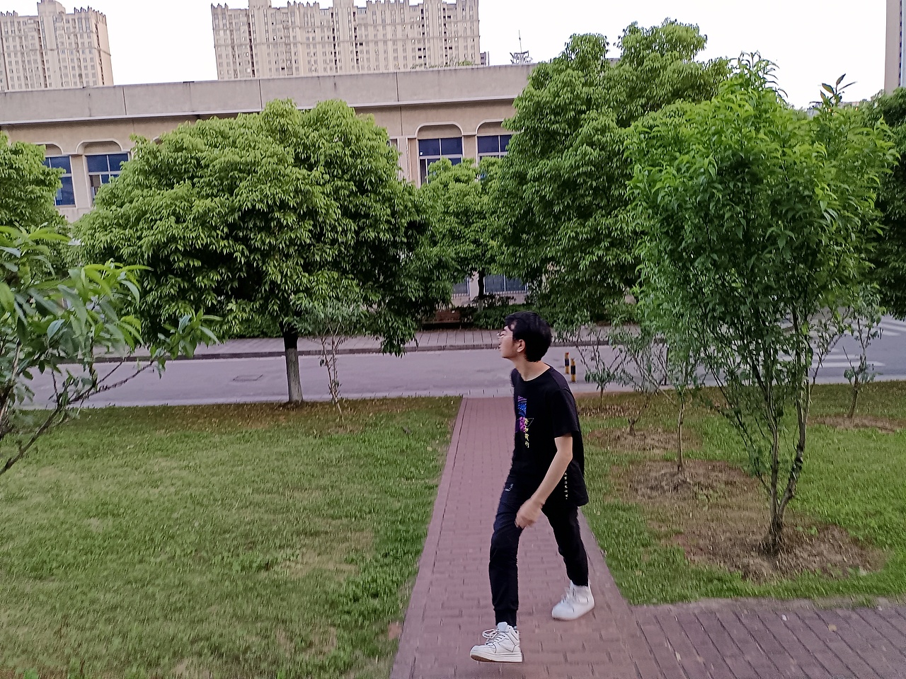 业余摄影（图ZMjcxOTA4NTE2） - 人像摄影 - 站酷设计师设计大神来了原创素材 - 站酷ZCOOL