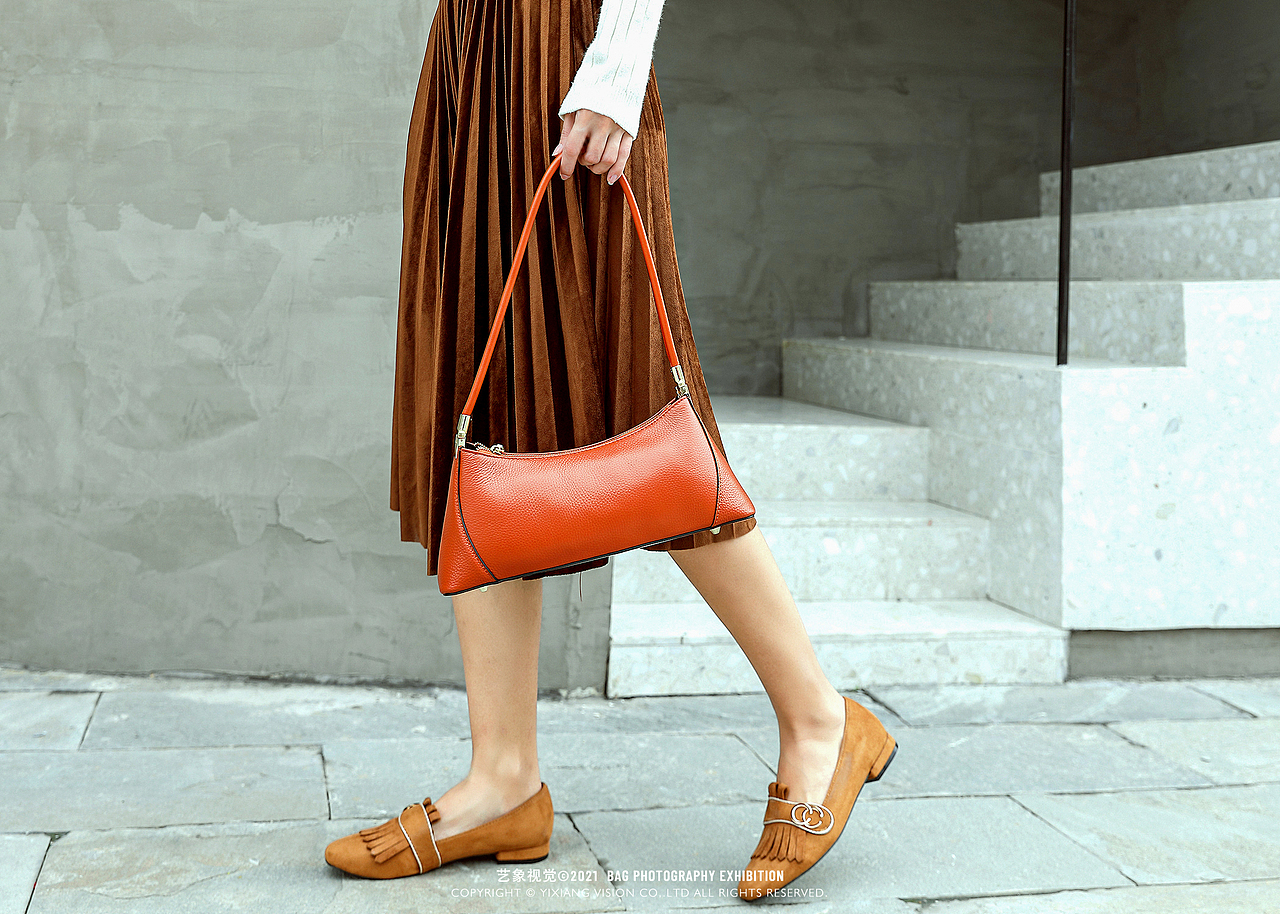 女包模特拍摄 | 皮具拍摄 | 电商产品拍摄 | 艺象视觉