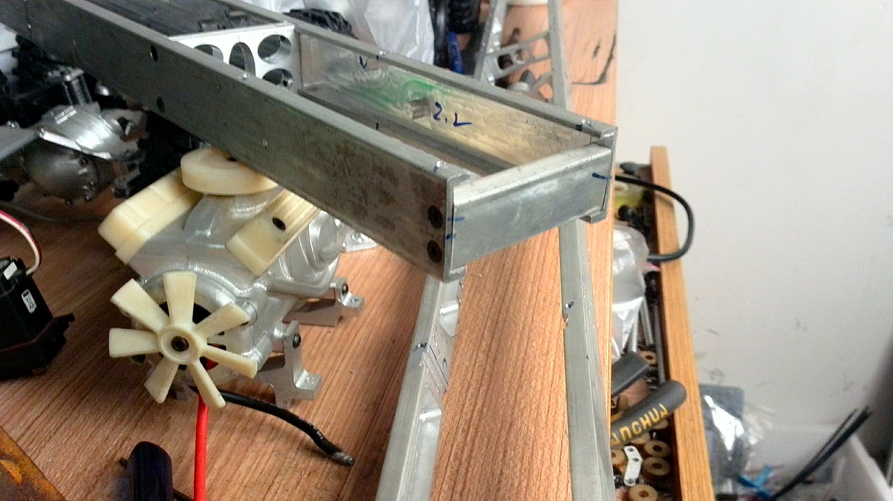 从设计到试车，第一批次美国军卡m977.新手。（图ZMTc3MTMzMDQ=） - 其他工业/产品 - 站酷设计师向前看w原创素材 - 站酷ZCOOL