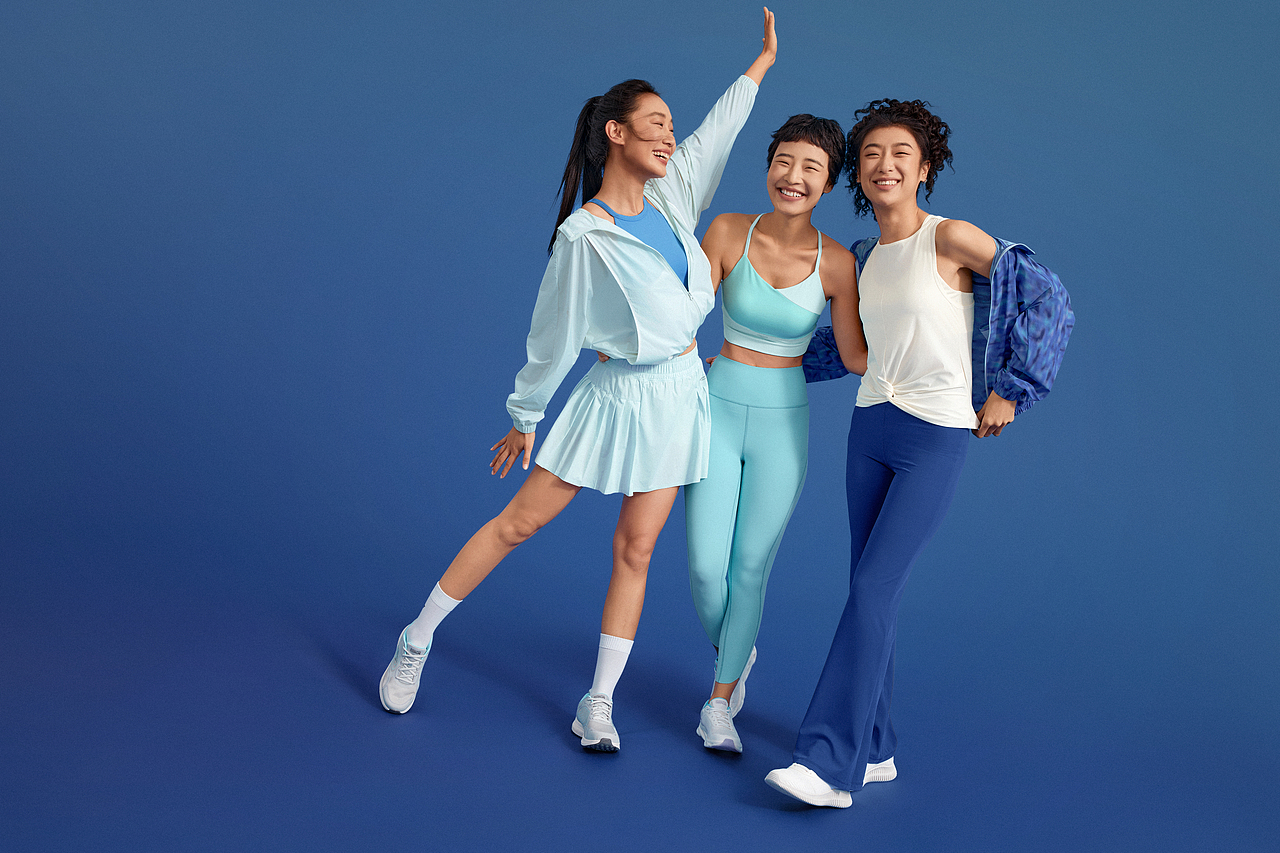 SKECHERS瑜伽流动女孩-水系列（图ZMzc2MjM5MTgw） - 人像摄影 - 站酷设计师MAXAU区柱江原创素材 - 站酷ZCOOL
