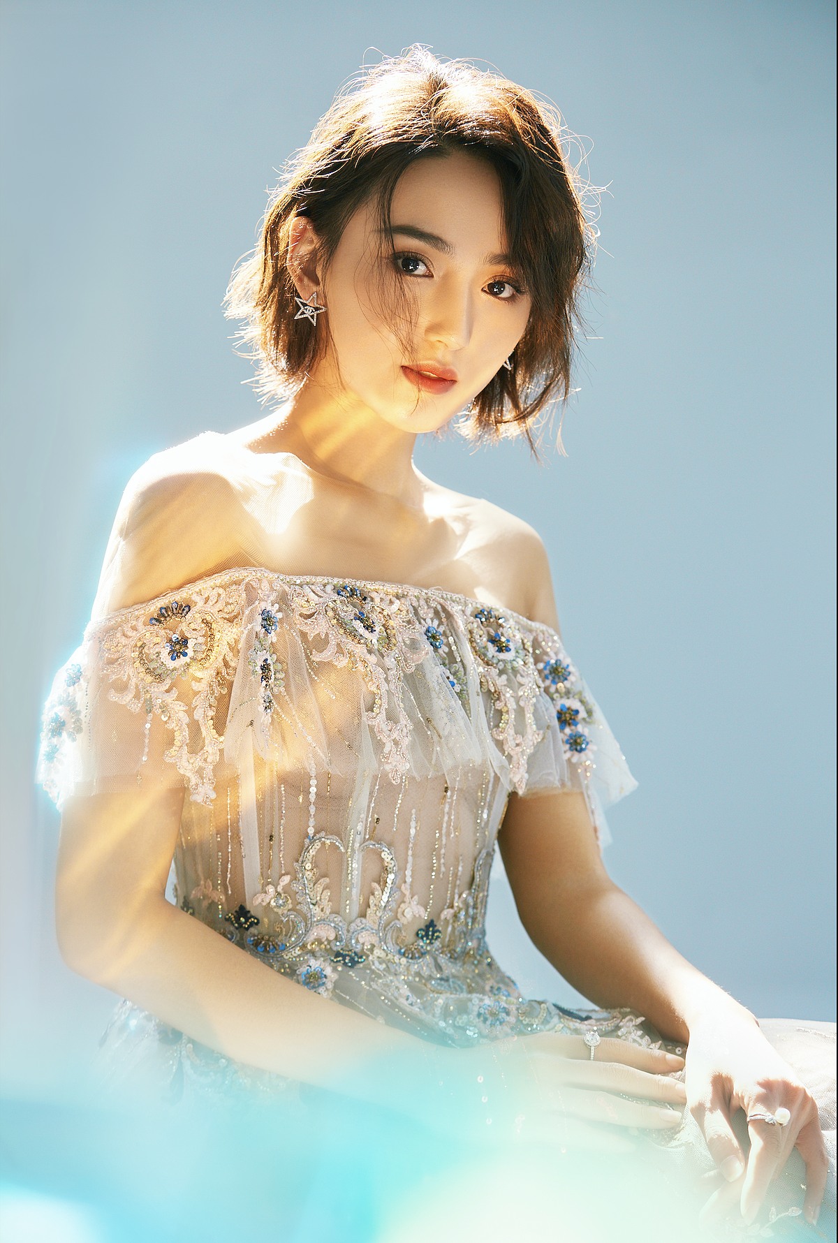 艾晓琪海报（图ZMTY5NTc1Nzgw） - 时尚/艺术摄影 - 站酷设计师潇辰文化传媒原创素材 - 站酷ZCOOL