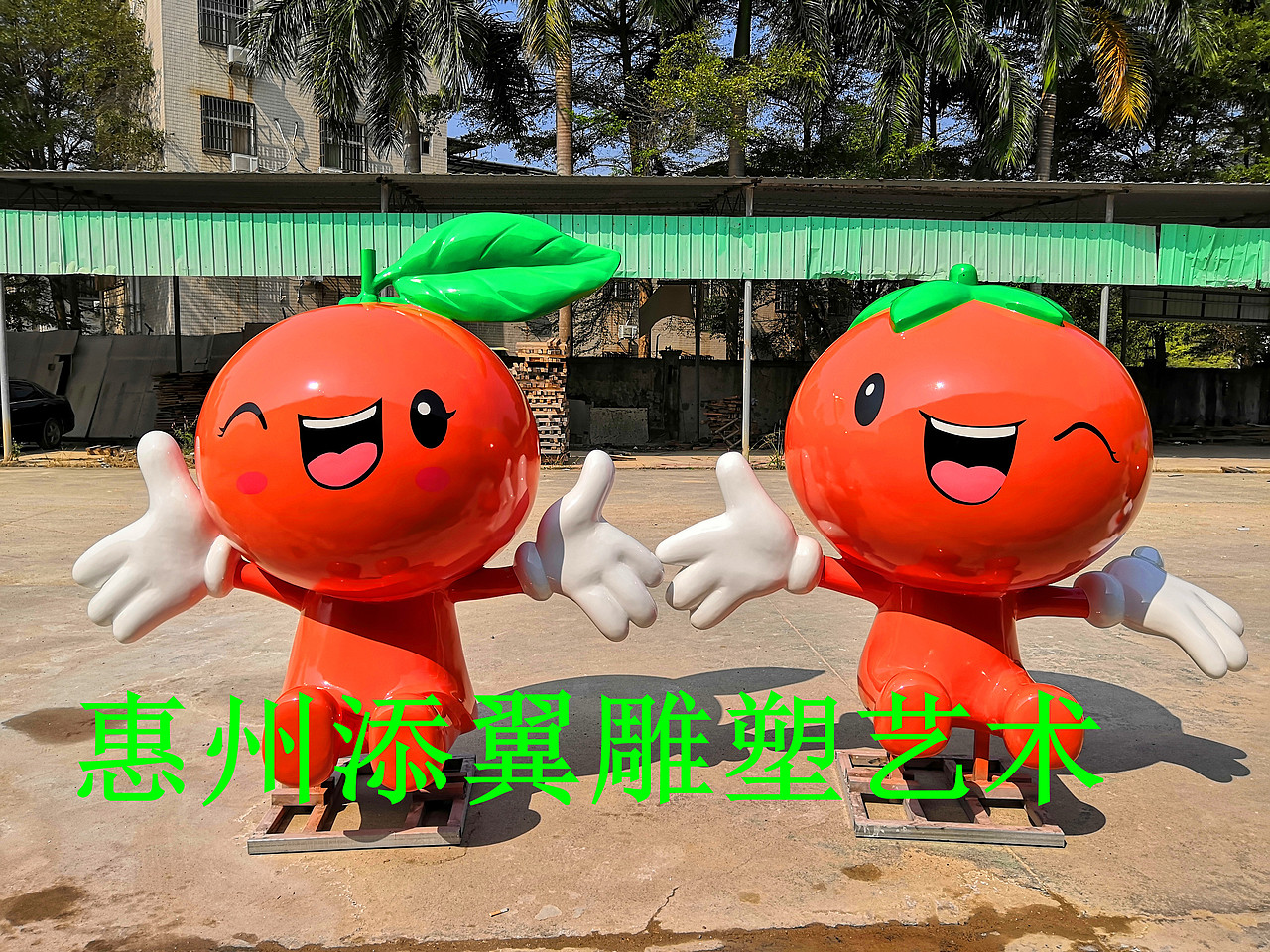 神采奕奕玻璃钢柑橘卡通雕塑造型是水果雕像中的爱马仕