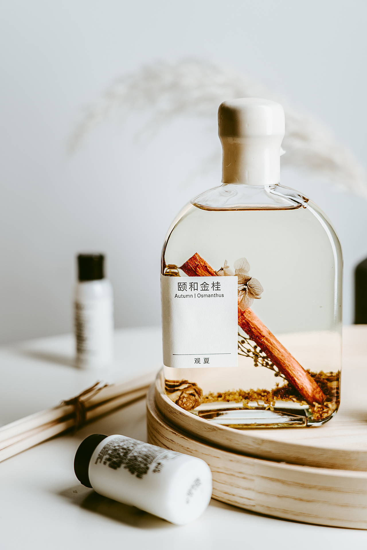 香氛拍摄（图ZMTkxMDA0ODA4） - 产品摄影 - 站酷设计师鲸鱼papa原创素材 - 站酷ZCOOL