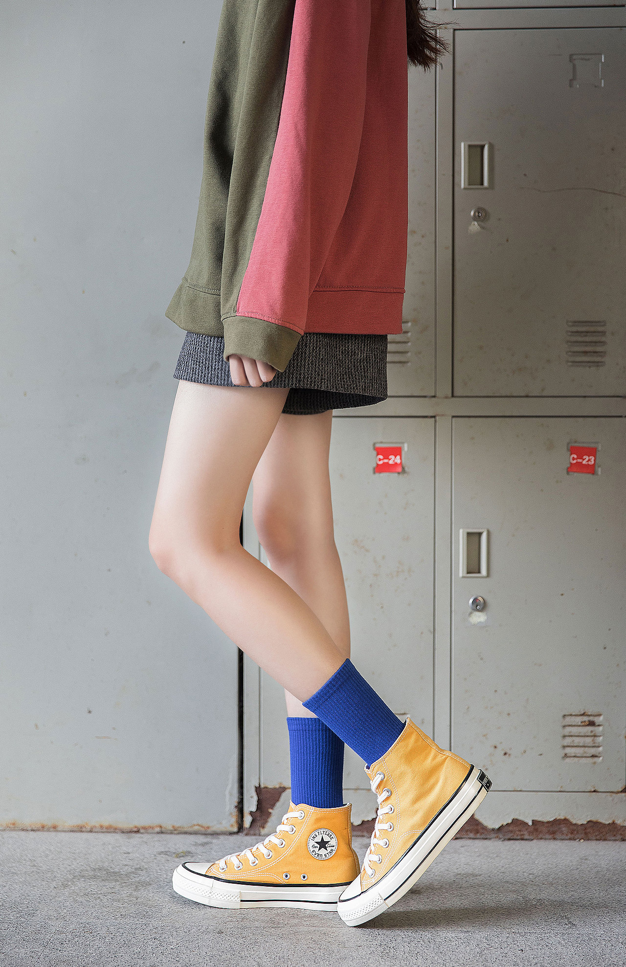 2019秋冬女袜中筒潮袜INS风袜子